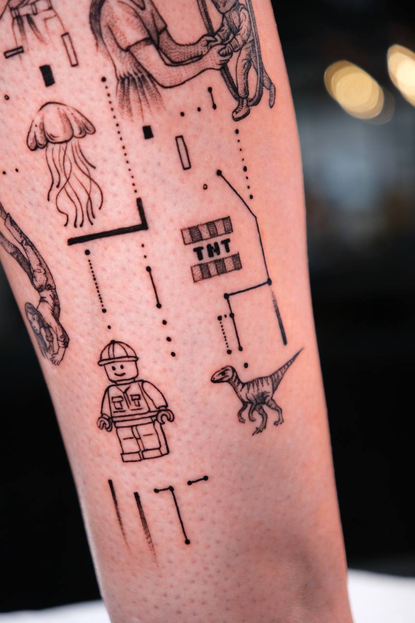 Tattoo by Aleki Blue